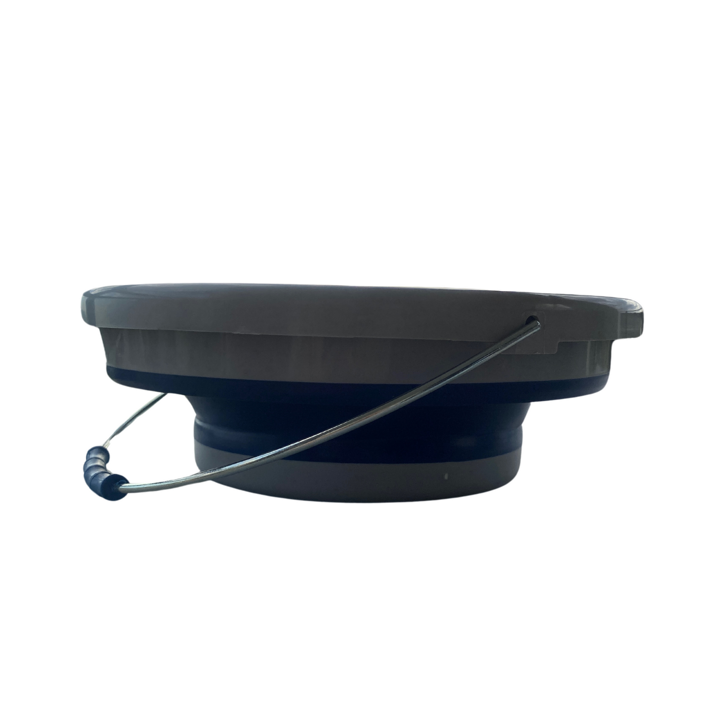 10L collapsible bucket made from food-grade silicone, ideal for camping, caravanning, and outdoor use