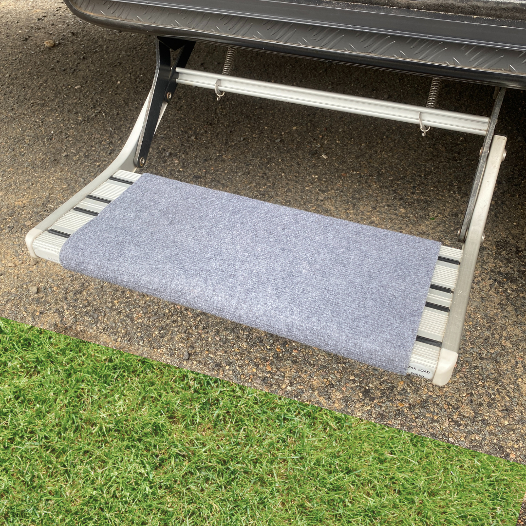 Caravan Step Mat – Adjustable, Easy-Clean Mat for 230mm & 250mm Steps