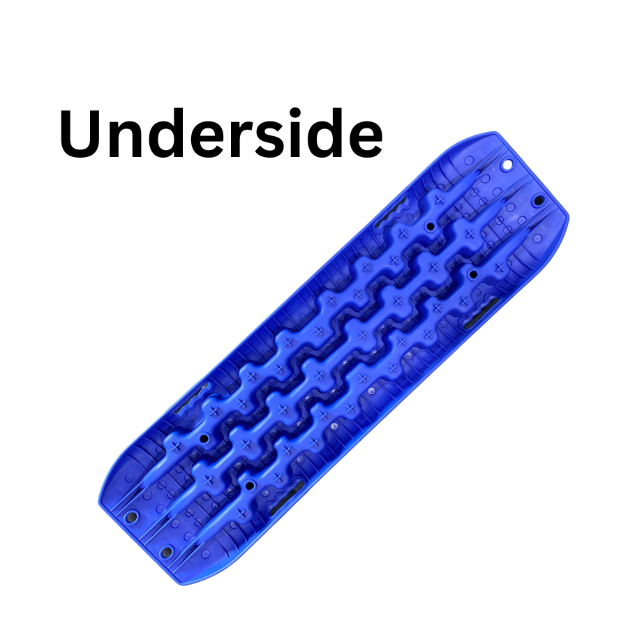 Set of 2 recovery tracks for sand, snow, and mud with reinforced nylon construction and ergonomic handles