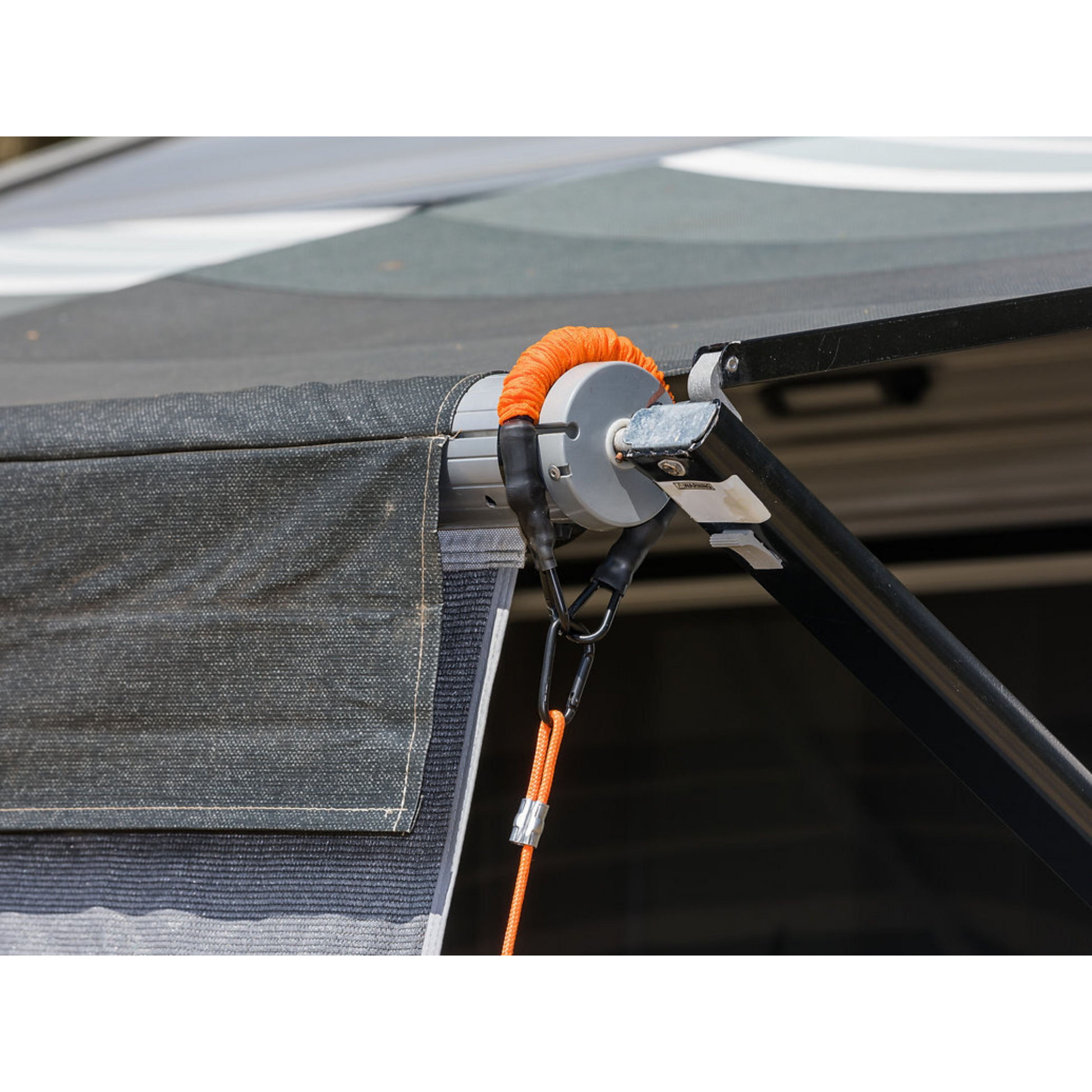 TieGear HD soft spring single. 75lb spring rate, clips & loop, 45cm length. Secure awnings & tents. Reliable, flexible tie-down.