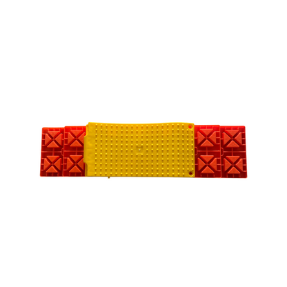 Lynx 10 piece levelling kit with interlocking blocks and tyre saver for caravans and campers